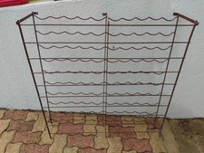 2 CASIERS A BOUTEILLES EN METAL PLASTIFIE pour 200 bouteilles PAS DE LIVRAISON