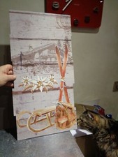 Joli Tableau Luge Ski et Sac d'Alpiniste Déco Sympa Chalet de Montagne sur Bois