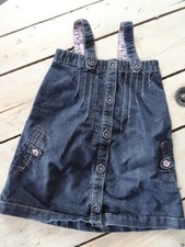 Robe en jeans bleue avec 2 poches SHINY Taille 4 ans super état proche NEUVE