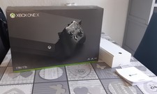 Boite pour xbox one X de 1 To