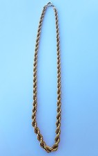 Collier femme maillé tressé plaqué or. AV58