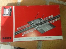 BOITE VIDE / PASSAGE A NIVEAU MANUEL - 4 DEMI BARRIÈRES / MAQUETTE 1/87 HO JOUEF