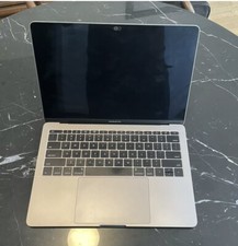 MacBook Pro 13'' 2016 Core i5 2GHz 8Go 256Go SSD Retina Gris Sidéral (MLL42FN/A)