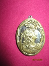 PENDENTIF MIROIR FEMME ART NOUVEAU CHATELAINE style nouille