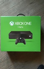 Boîte vide xbox one en bon état. Pas de console, pas de manette boîte vide.