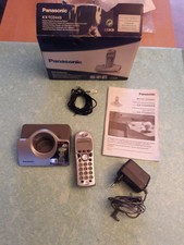 Téléphone sans fil numérique avec répondeur Panasonic KX-TCD445FR