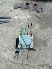 bloc ABS clio 3 1.5 dci 68 CV de 2006