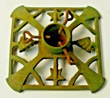 ANCIEN PIED DE SAPIN SUPPORT D ARBRE EN FONTE DECORATION NOEL PERE BOULE