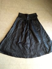 Jupe longue évasé cuir véritable  Lire annonce pour Envoi 