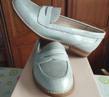 Mocassin gris argent T 37 Marque Merry Scott