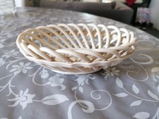 petite corbeille tressée faïence blanche céramique décor fleurs