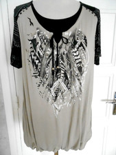 HAUT FLUIDE DOUBLEE MOTIF HAUT DEVANT ANA ISABEL TAILLE 3 TBE