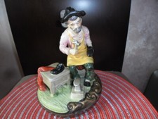 STATUE PLATRE - 'LE PETIT CORDONNIER" - A SAISIR - SYMPA COMME DECO -