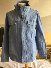 Veste MOUSQUETON bleu clair taille 44 en très bon état.