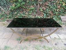 TABLE BASSE SUR PIEDS - OSSATURE EN BRONZE AVEC VERRE NOIR