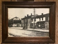 Photo sous cadre  cpa :  Les Islettes Rue principale  du Village  le cafe