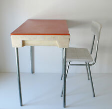BUREAU ENFANT + CHAISE  en Alu / plastique / bois des années 60 70  VINTAGE 1970