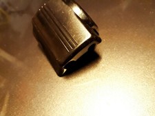 CACHE POUR POIGNÉE DE GAZ ORIGINAL "PEUGEOT CLB"  MOBS PEUGEOT 103 SP / MVL ....