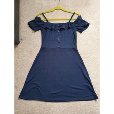 Bershka bleu marine Off-The-épaule tea dress. Taille M.