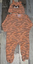 ? 9 mois POMMETTE - SAB234  /  Pyjama + bonnet en velours zébré Bébé Garçon ? 
