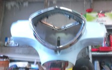 carénage tète  de fourche    scooter keeway 50, de 2012