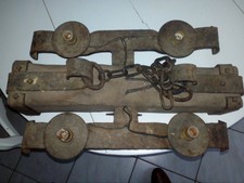 Lustre rustique bois plus fonte de fer 55 cm