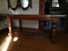 table rectangulaire en bois massif + 4 Chaises assorties