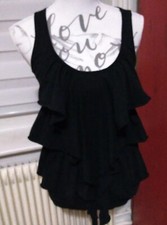 JOLI DÉBARDEUR NOIR À VOLANTS DE MARQUE "ESPRIT" Taille S en très bon état.