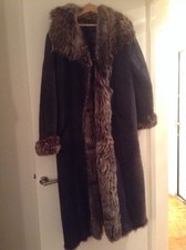 Superbe Peau d'Ane veritable cuir mouton retourné originale couleur bleu 40 +