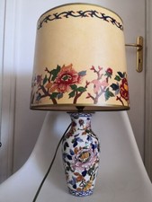 Lampe pied faïence de Giens décor pivoines  