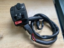 UN COMMODO COMMANDE GAUCHE MOTO TRIUMPH 1050 SPEED TRIPLE 2011