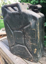Jerrycan Jerrican vert bleu bidon  ancien vintage