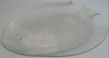 pl024 PLAT EN VERRE EN FORME DE POISSON 39x32,5 cm codec arcoroc