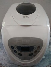 Sunbeam 5891 Bread Maker Machine 12 Programs 2lb Capacity