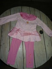 Pyjama t-shirt pantalon rose imprimé Princesses Aurore de DISNEY Taille 4-5 ans