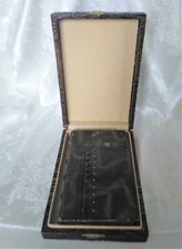 Ancien Missel de la vie de la Très Sainte Vierge et son écrin 1937 tranche dorée