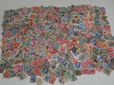 ANCIENNES COLONIES FRANCAISES LOT + DE 300 TIMBRES OBLITERES. BONNE VALEUR