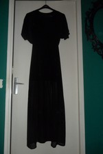 ROBE LONGUE NOIRE MC "H&M"  TAILLE 38 TBE!!!