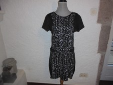 Robe la fée maraboutée taille 1( 38 voir mesures) TBE