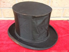 Chapeau claque ancien haut de forme "mode Paris" état moyen