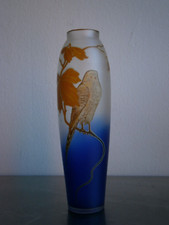 Petit Vase Art Déco Bleu Verrerie peinte 1930 Perruche Ancien