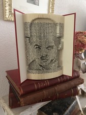 Livre plié Sculpté original CHARLIE Chaplin