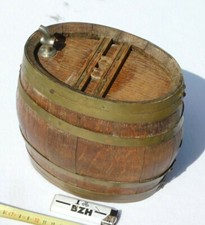 TRES JOLI ANCIEN PETIT TONNELET RHUM - ANCIENNE MARINE A VOILE 