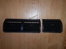 2 Grilles ventilation (centrale et droite) PEUGEOT 205 phase 1