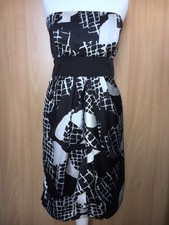 Robe bustier satinée MANOUKIAN taille S (36 / 38)