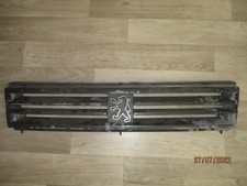 Calandre PEUGEOT 309 PHASE 1   /R:60729647