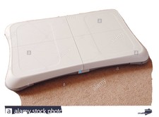 Wii Fit : Balance Board + Jeu Wii fit / Excellent État