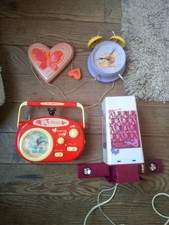 Lot Décoration Chambre Enfant Dont 2 Réveils Et 1 Lampe Enceinte MP3