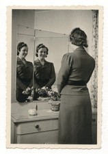 PHOTO ANCIENNE Miroir Réflection Femme Reflet Chambre Coiffeuse Beauté 1940 Mode