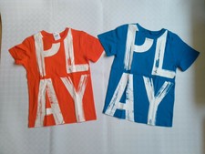 Lot 2 t-shirt manches courtes decathlon taille 6 ans en très bon état